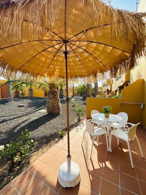 Alma House, Cool Pool Corralejo!